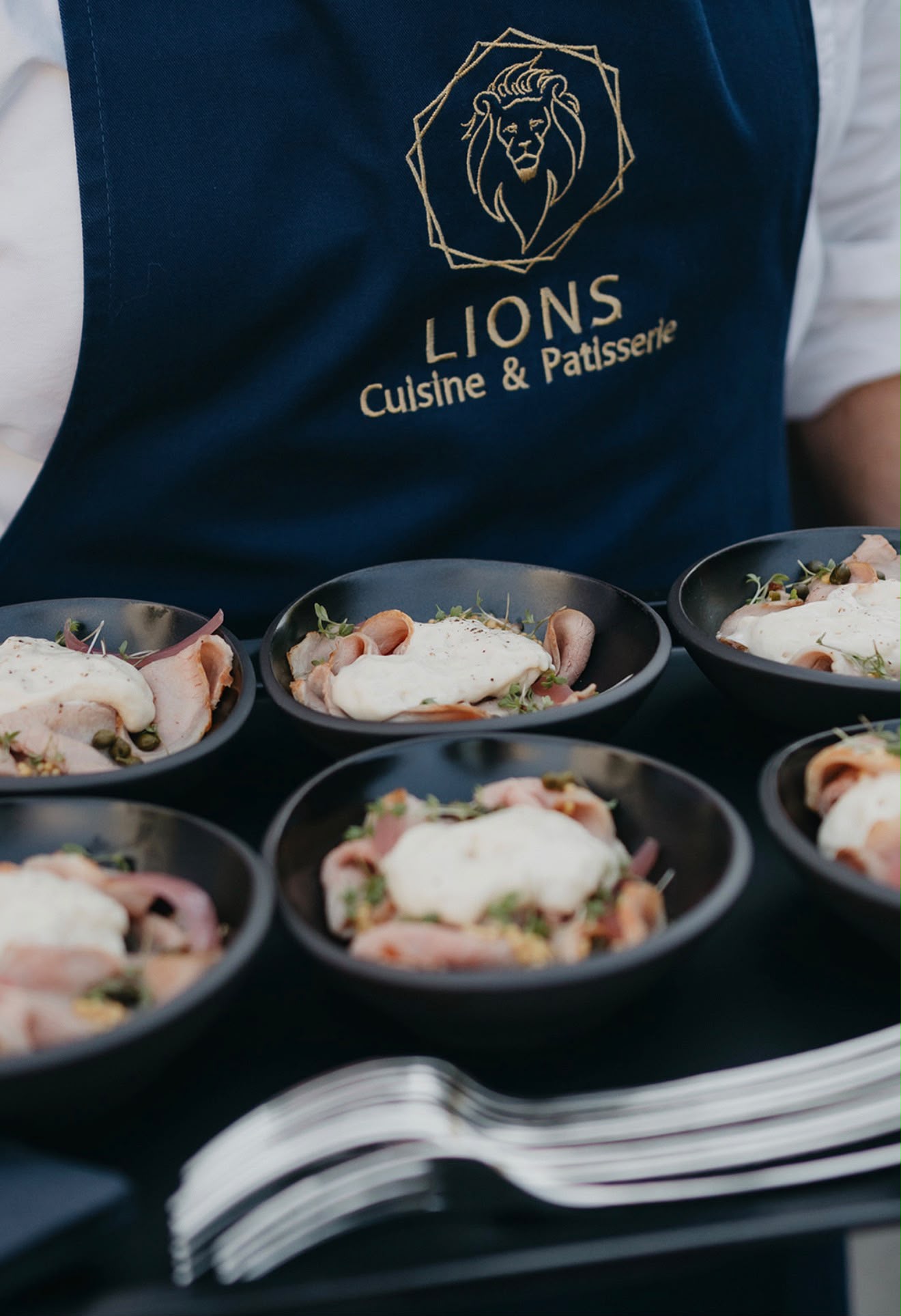 Festlich gedeckter Tisch bei einem Event von Lions Cuisine